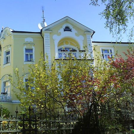Villa Sonnenstrahl Маріанські Лазні Екстер'єр фото