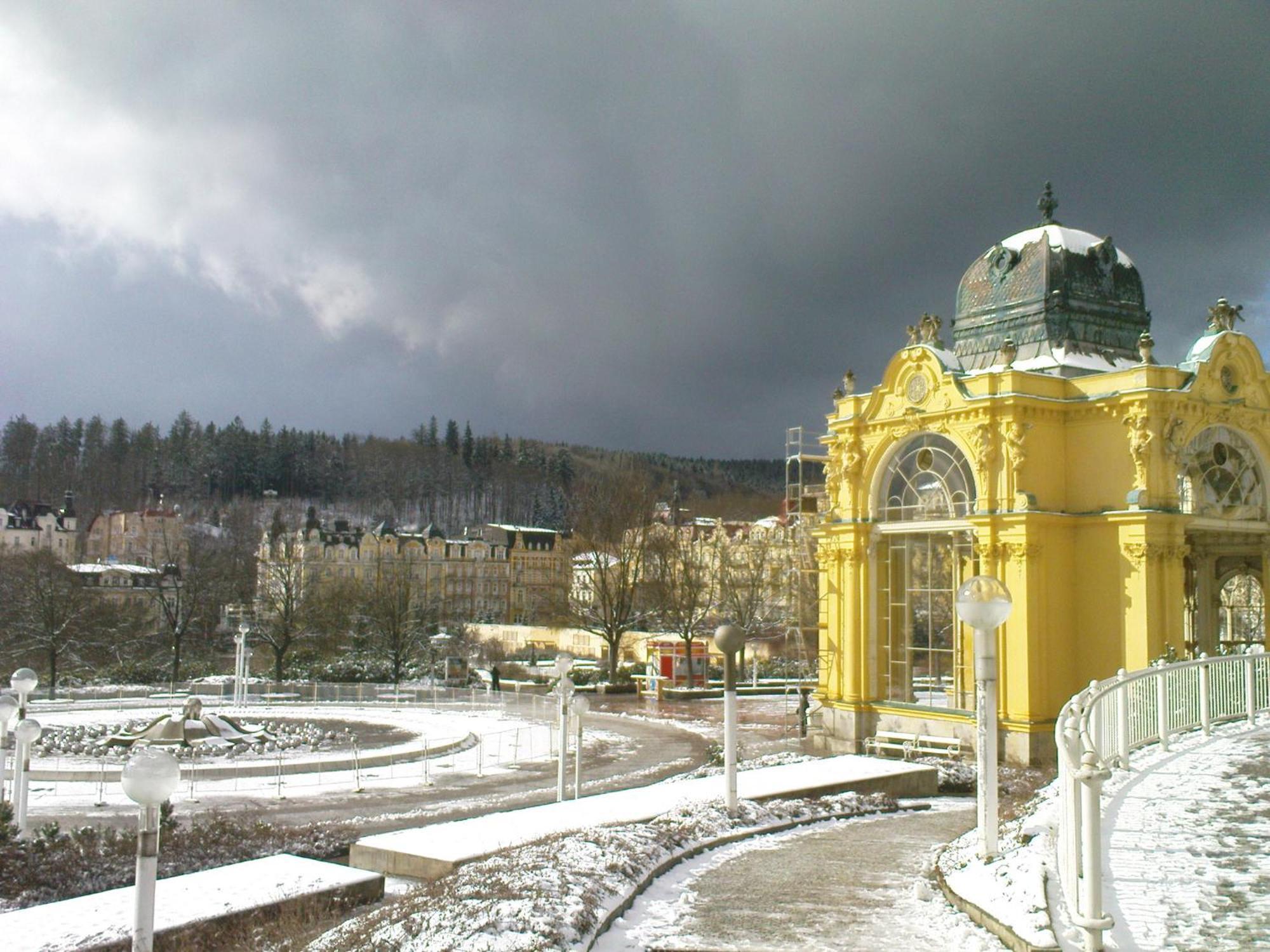 Villa Sonnenstrahl Маріанські Лазні Екстер'єр фото